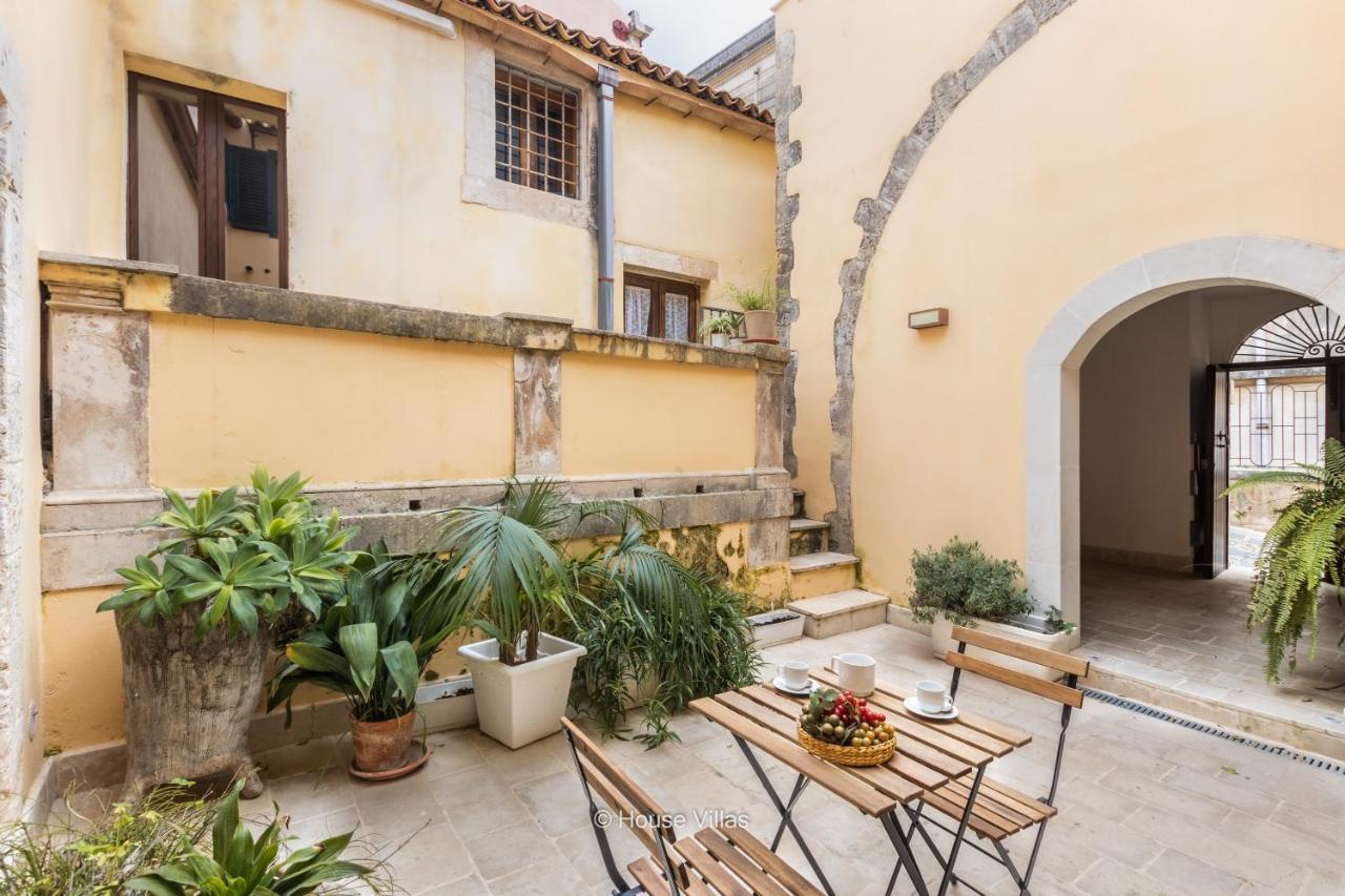 Antico Baglio Apartment Noto Luaran gambar
