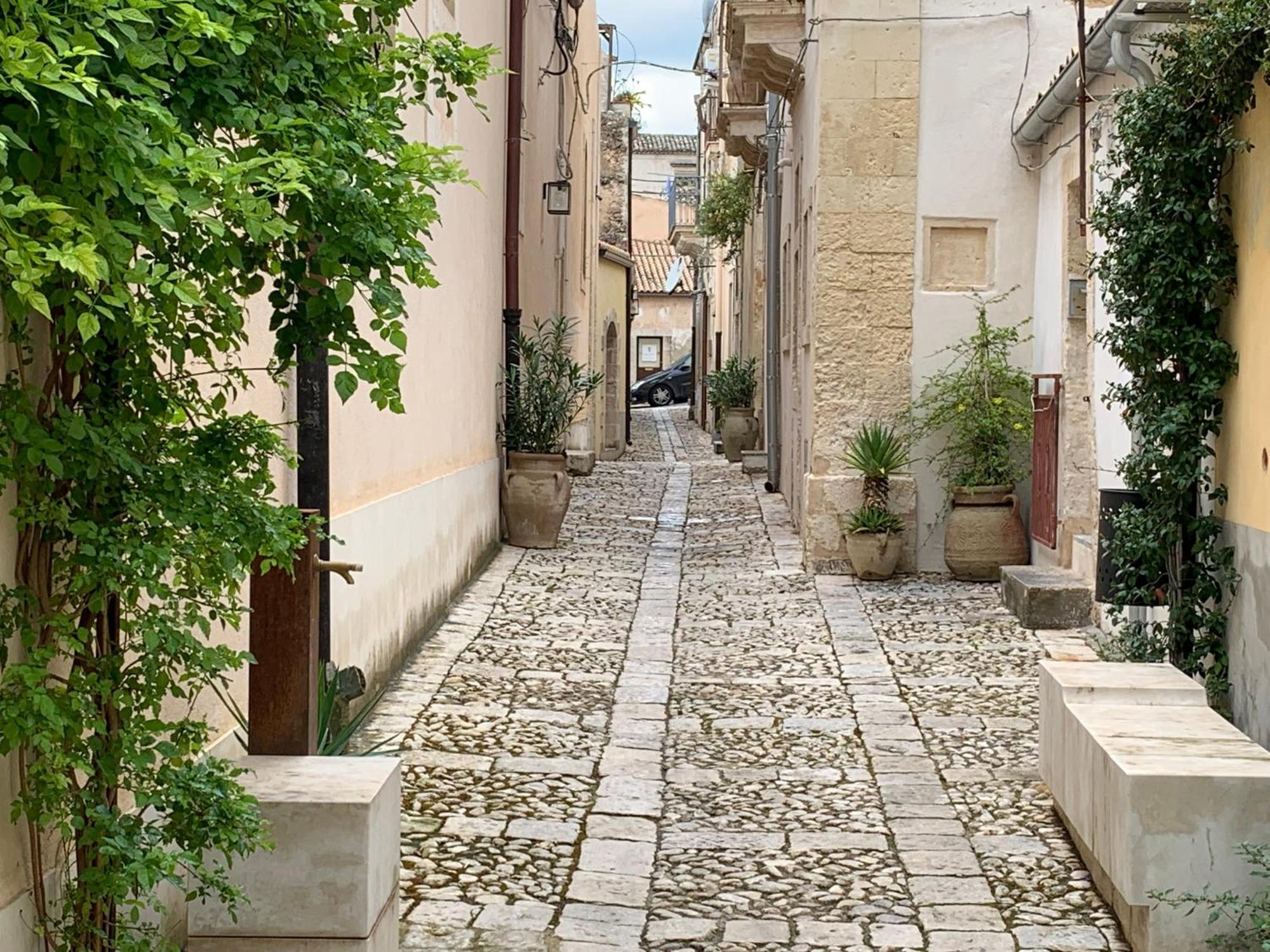 Antico Baglio Apartment Noto Luaran gambar